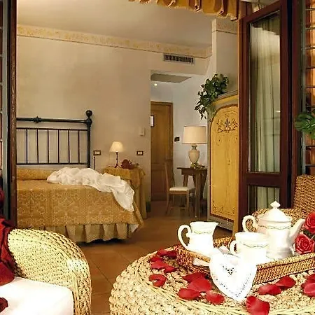 Ξενοδοχείο La Dei Ciocca 4*